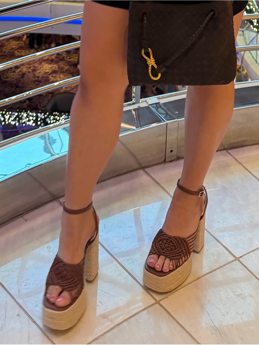 Shoe Dazzle Brown Braided Leather Platform Sandals with Natural Jute